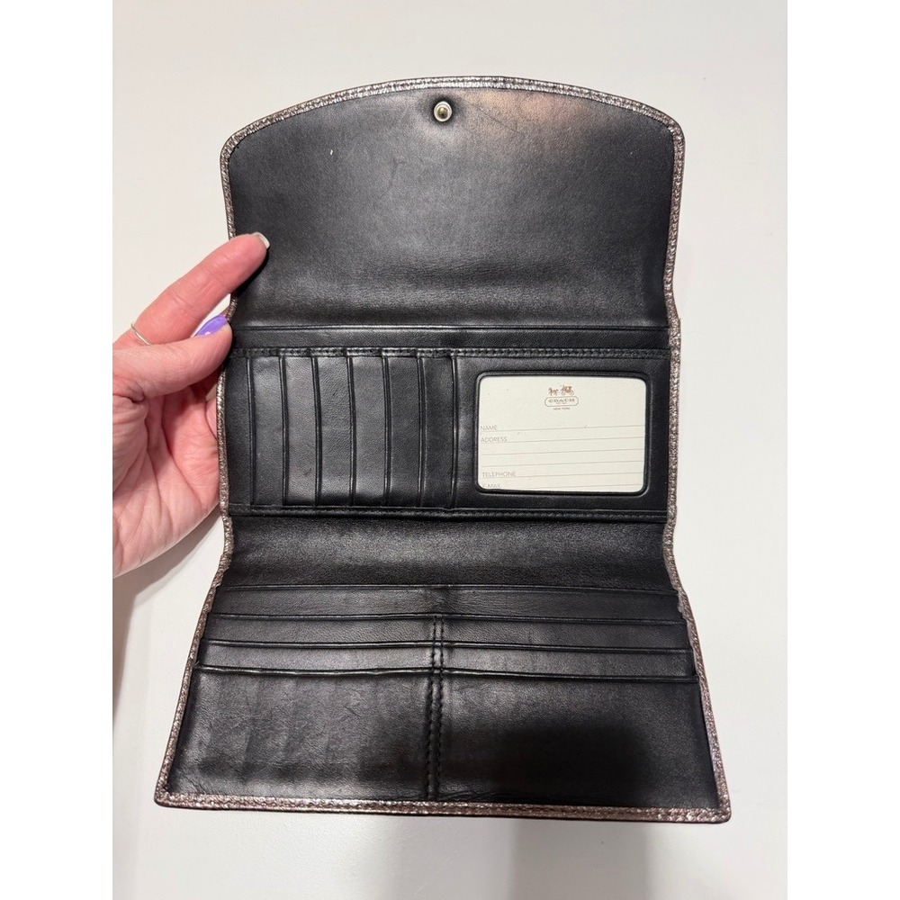 Y2K Coach metallic‎ crinkle wallet - Picture 3 of 4